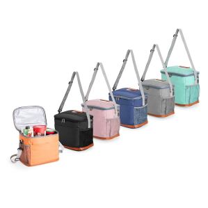 Bolsa térmica personalizada com bolsos laterais e compartimentos para bebidas